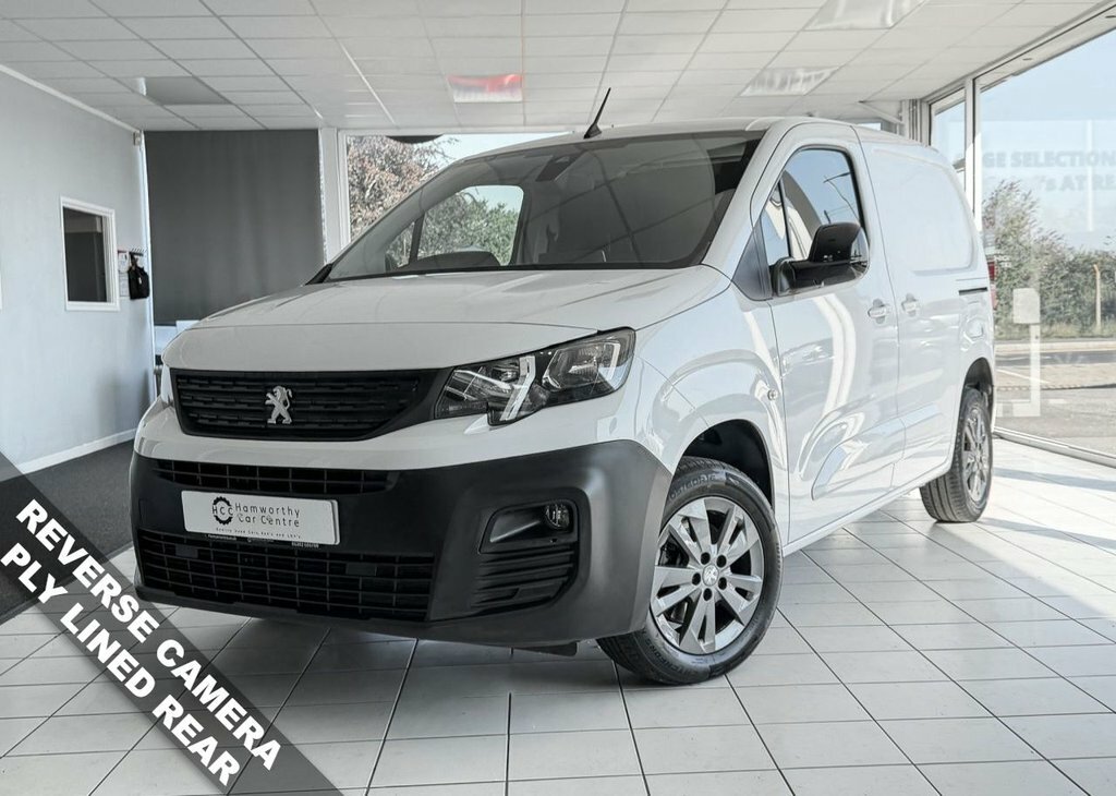 Peugeot Partner 1.5L Asphalt Premium LS23HGE White