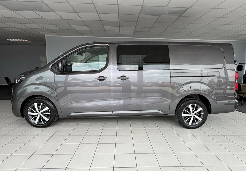 Toyota PROACE 2L Design 6Dr MK21VBL Grey #5