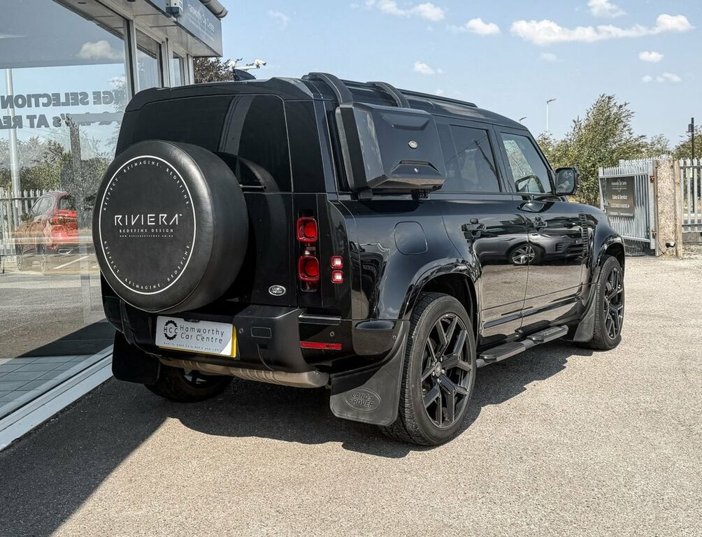 Land Rover Defender 110 3L Xs Edition Black #5