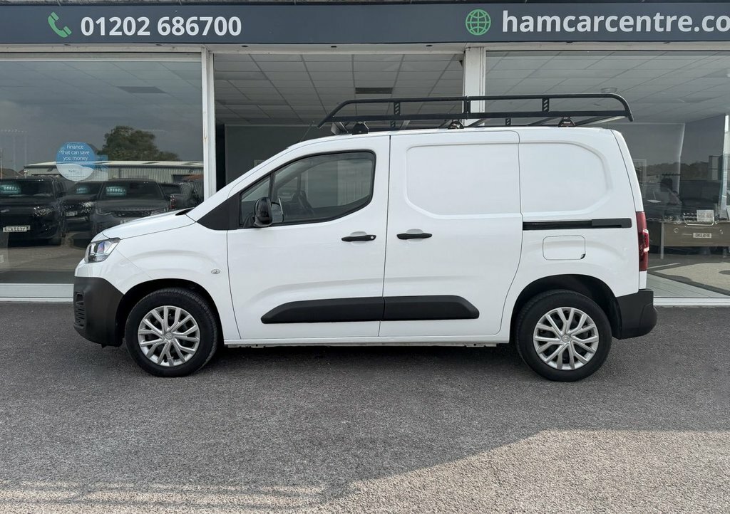 Citroen Berlingo 1.5L Enterprise M Pro White #4