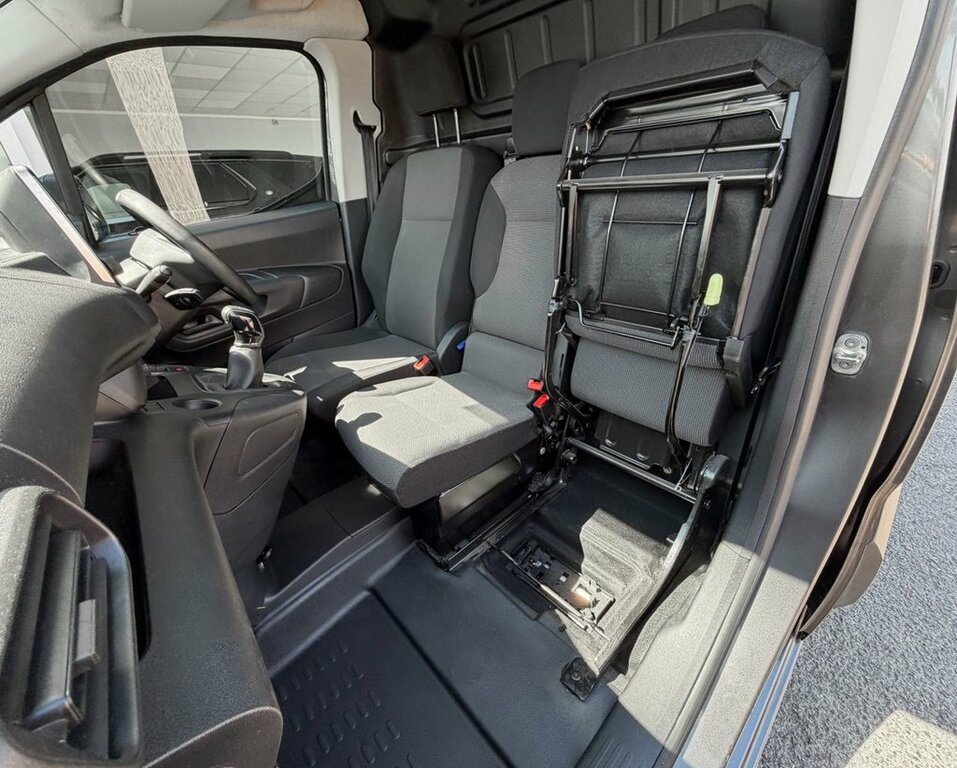 Peugeot Partner 1.5 Bluehdi 1000 Professional Standard Panel Van 5 Grey #27