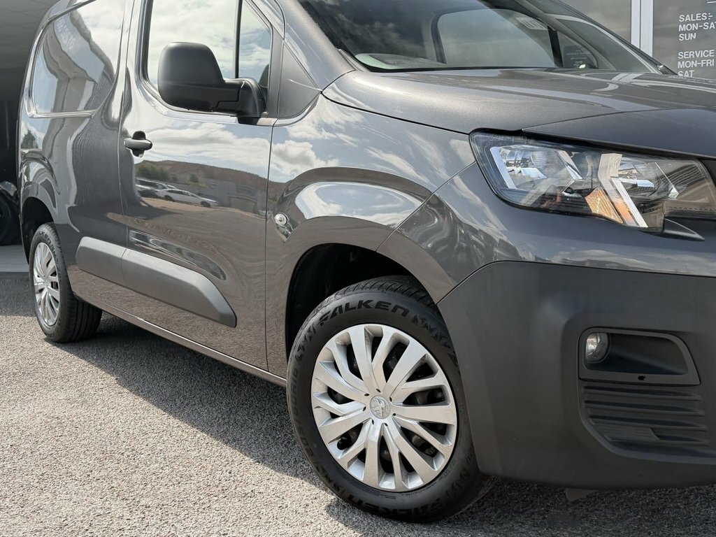 Peugeot Partner 1.5 Bluehdi 1000 Professional Standard Panel Van 5 Grey #43