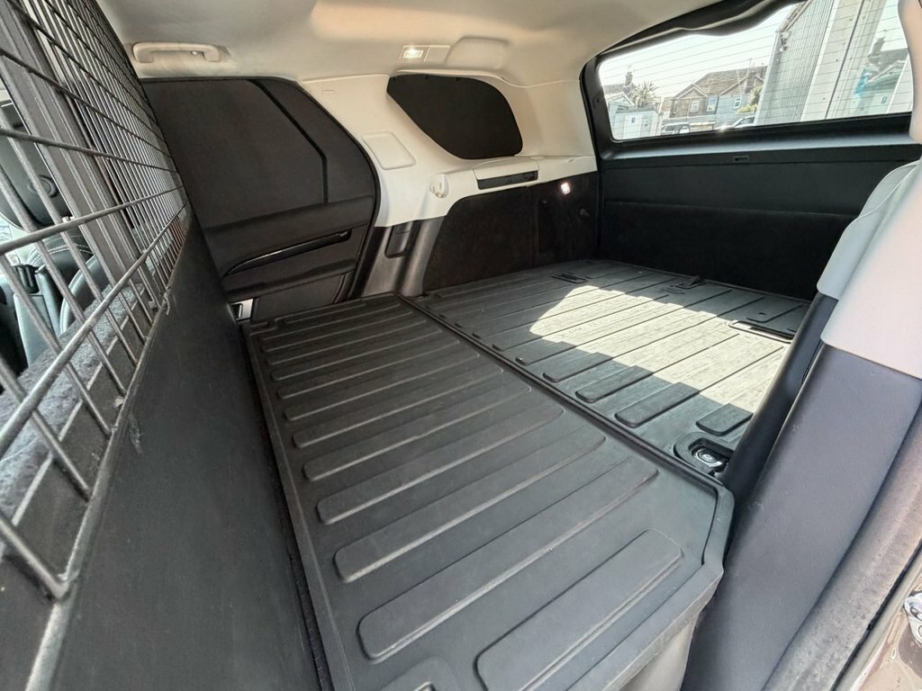 Land Rover Discovery 3.0L R-dynamic Hse Mhev Silver #17