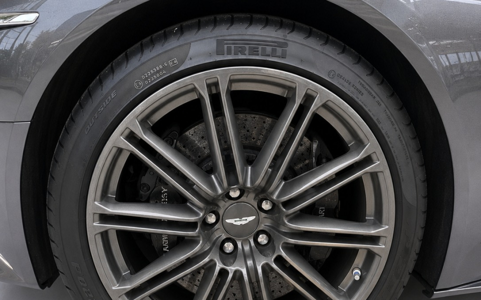 Aston Martin DBS 6.0L V12 Black #9