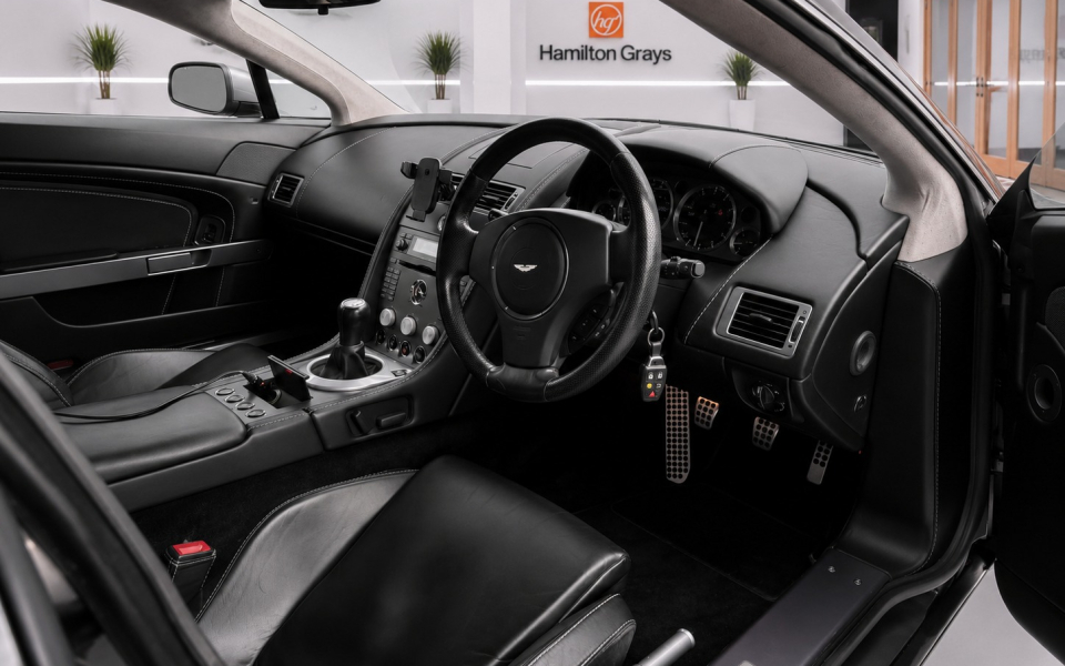 Aston Martin Vantage Petrol Silver #3