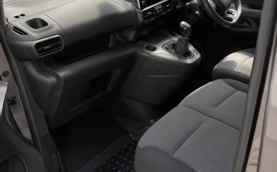Citroen Berlingo Petrol Grey