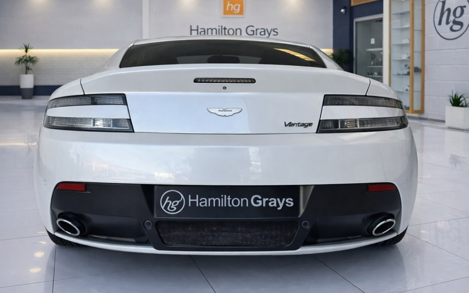 Aston Martin V8 Petrol White #5
