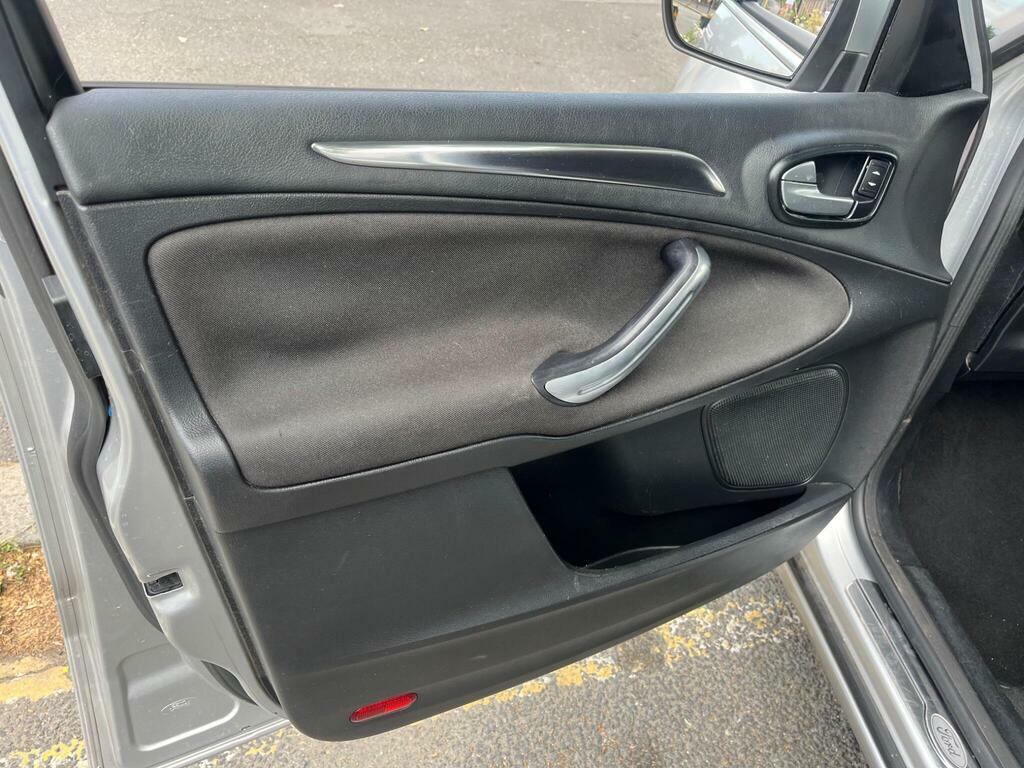 Ford S-Max 2L Titanium Black #11