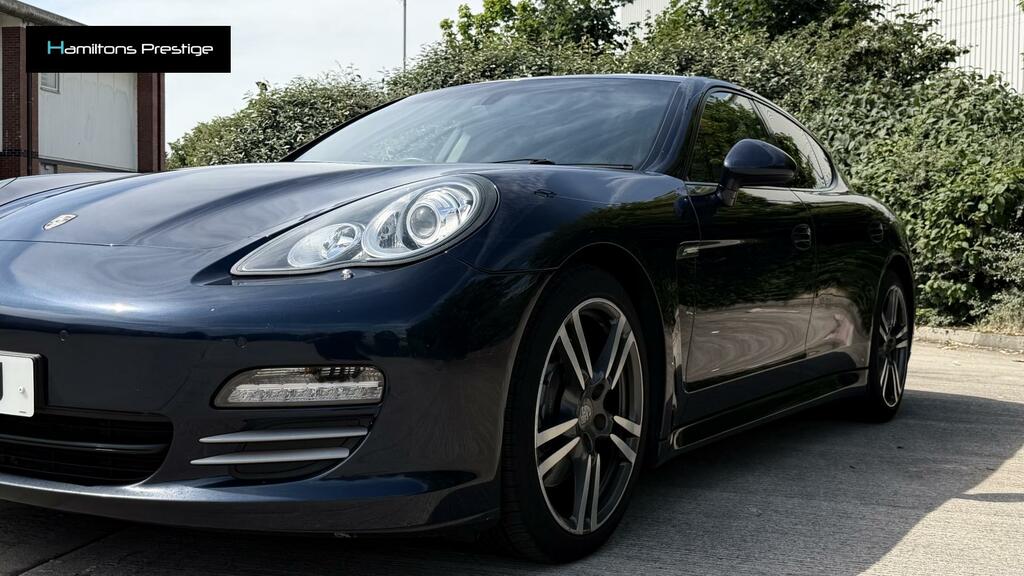 Porsche Panamera Hatchback 4.8 Blue #9