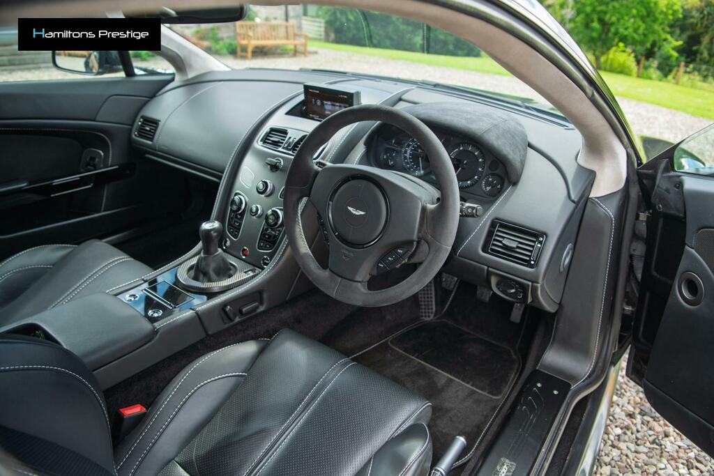 Aston Martin Vantage Vantage N430 Black #31