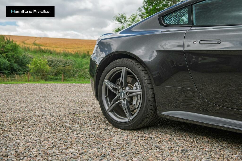 Aston Martin Vantage Vantage N430 Black #9