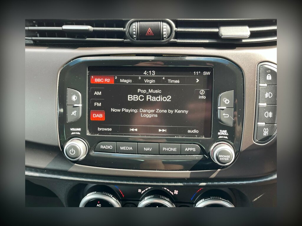 Alfa Romeo Giulietta 1.4 Tb Multiair Speciale Hatchback Manu Red #6