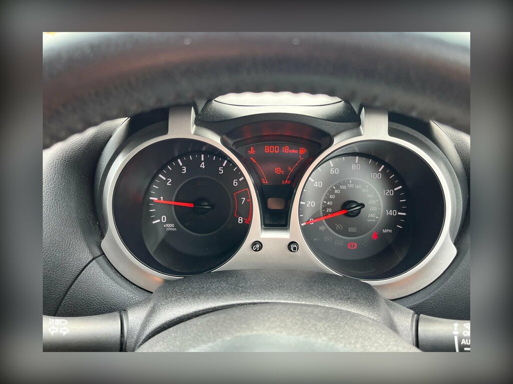 Nissan Juke 1.2 Dig-t N-connecta Suv Euro 6 EY67BKF Grey #4