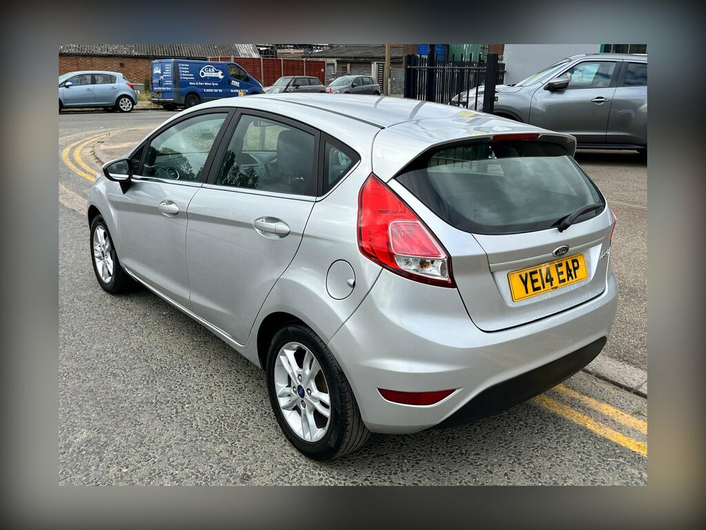 Ford Fiesta 1.25 Zetec Hatchback Euro 5 82 YE14EAP Silver #3