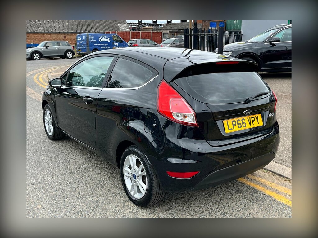 Ford Fiesta 1.25 Zetec Hatchback Euro 6 82 Black #4