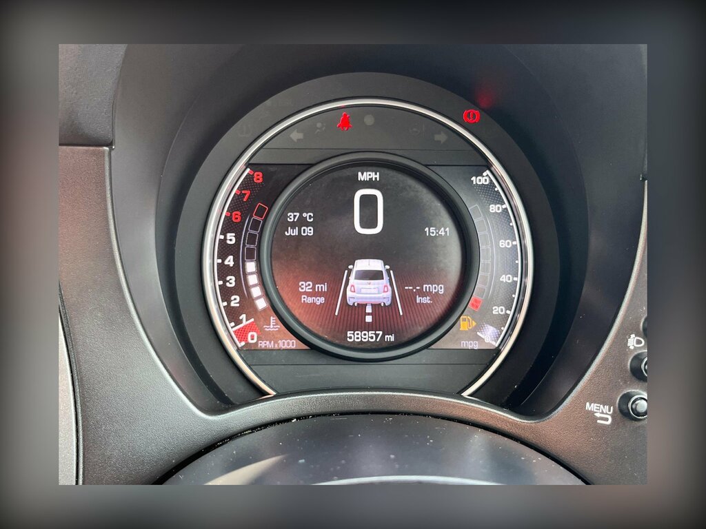 Abarth 595 1.4 T-jet Trofeo Hatchback Euro NX67WYC White #4