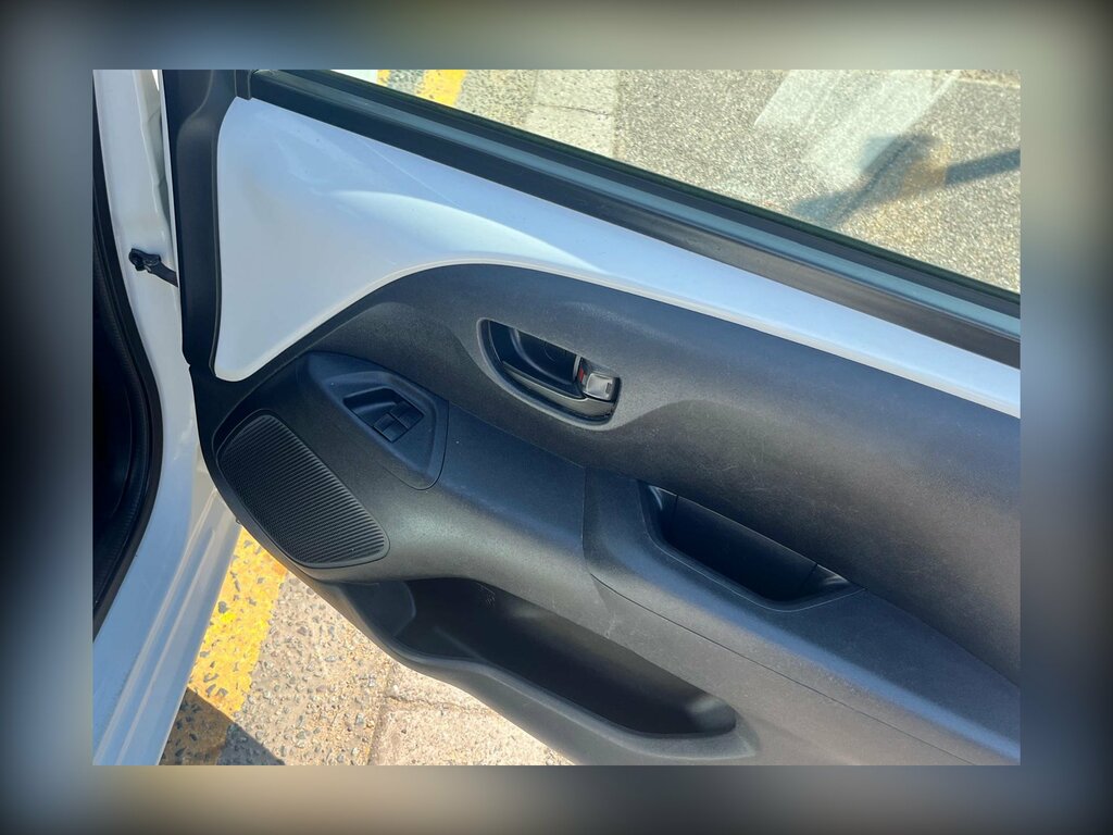 Toyota Aygo 1.0 Vvt-i X-play #29