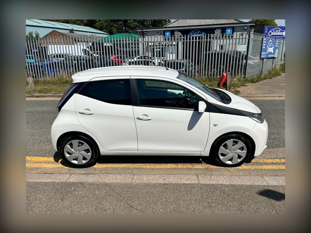 Toyota Aygo 1.0 Vvt-i X-play #35