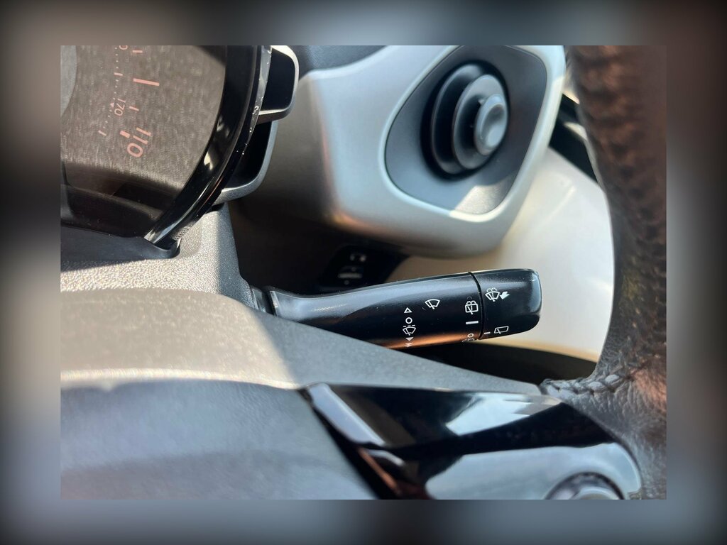 Toyota Aygo 1.0 Vvt-i X-play #18