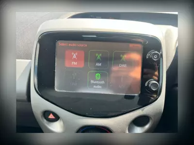 Toyota Aygo 1.0 Vvt-i Mode Euro 5 Silver #6
