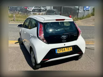 Toyota Aygo 1.0 Vvt-i Mode Euro 5 Silver #39
