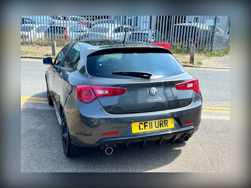 Alfa Romeo Giulietta Hatchback Red #33