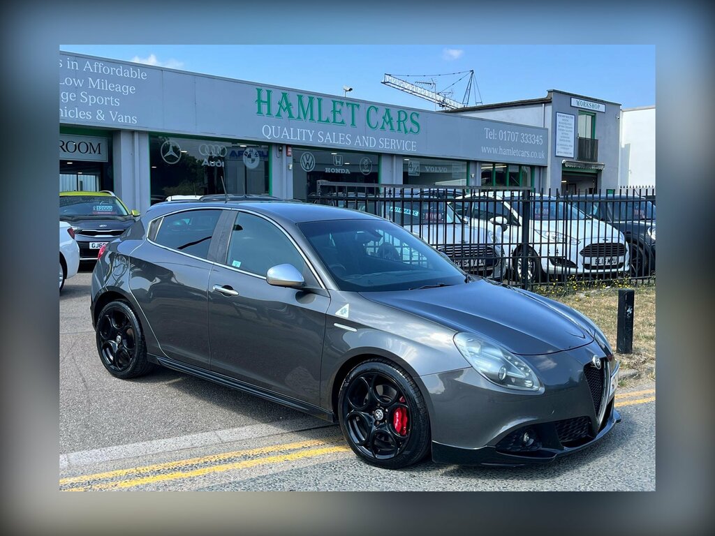 Alfa Romeo Giulietta Hatchback Red #32