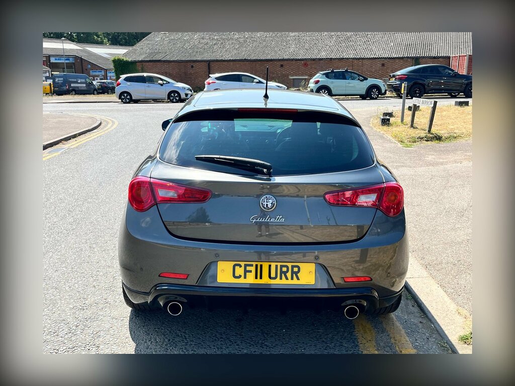 Alfa Romeo Giulietta Hatchback Red #30
