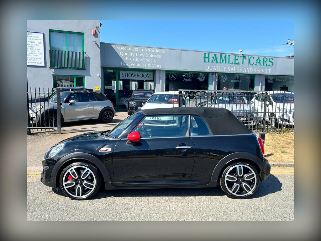 Mini Convertible 2.0 John Cooper Works Convertible Black