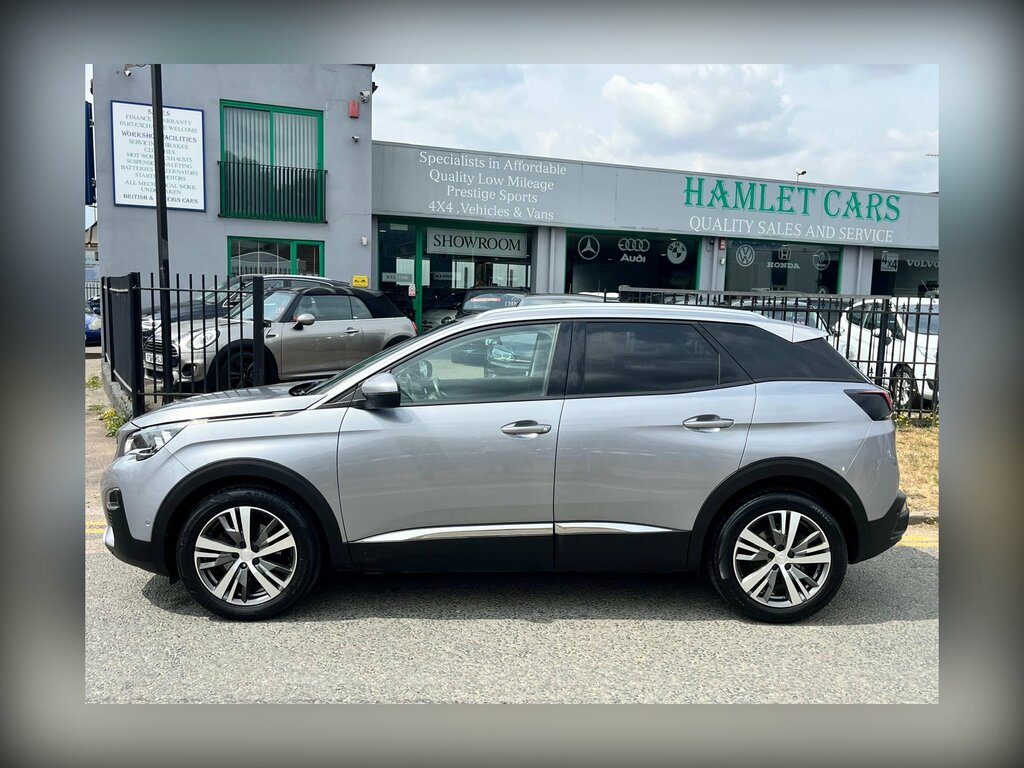 Peugeot 3008 1.2 Puretech Allure Suv Euro 6 HV68HHO Grey #2