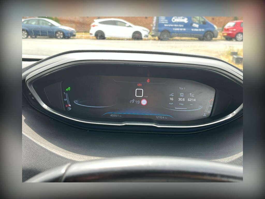 Peugeot 3008 1.2 Puretech Allure Suv Euro 6 HV68HHO Grey #5