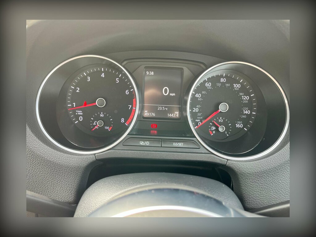 Volkswagen Polo 1.4 Tsi Bluemotion Tech Act Bluegt Hatchback P White #5