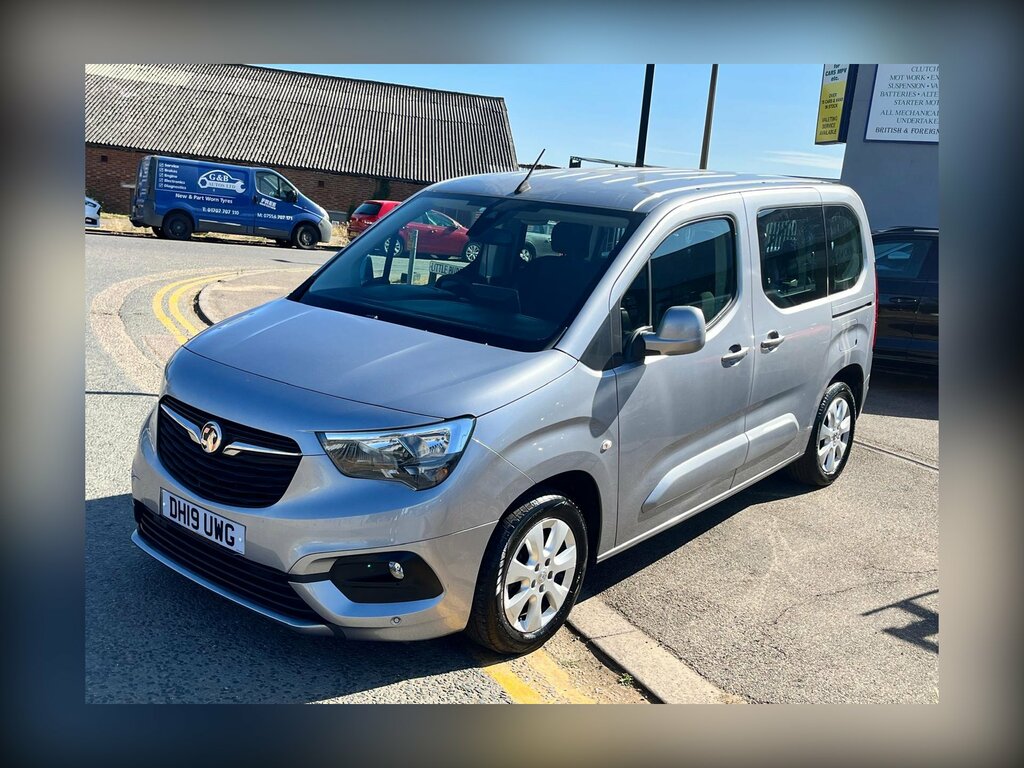 Vauxhall Combo Life 1.2 Turbo Gpf Energy Mpv Euro 6 Grey #3