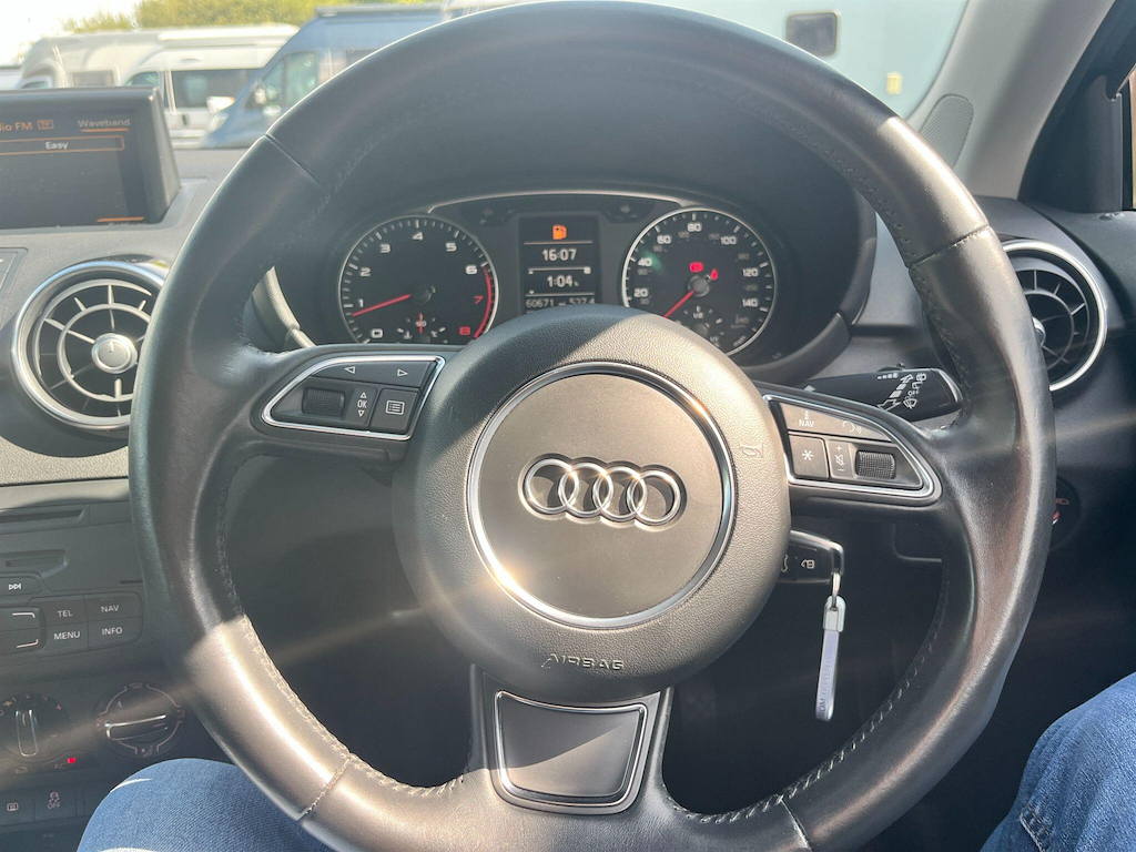 Audi A1 A1 Sportback Tfsi Sport Silver #18