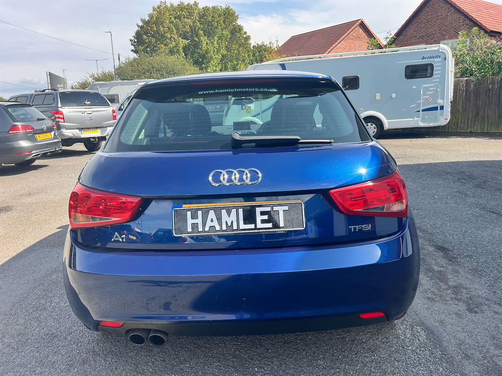 Audi A1 1.4 L 1.4 Tfsi Sport Euro 5 Ss Blue #4