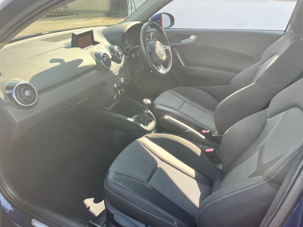 Audi A1 A1 Sportback Tfsi Sport Silver #20