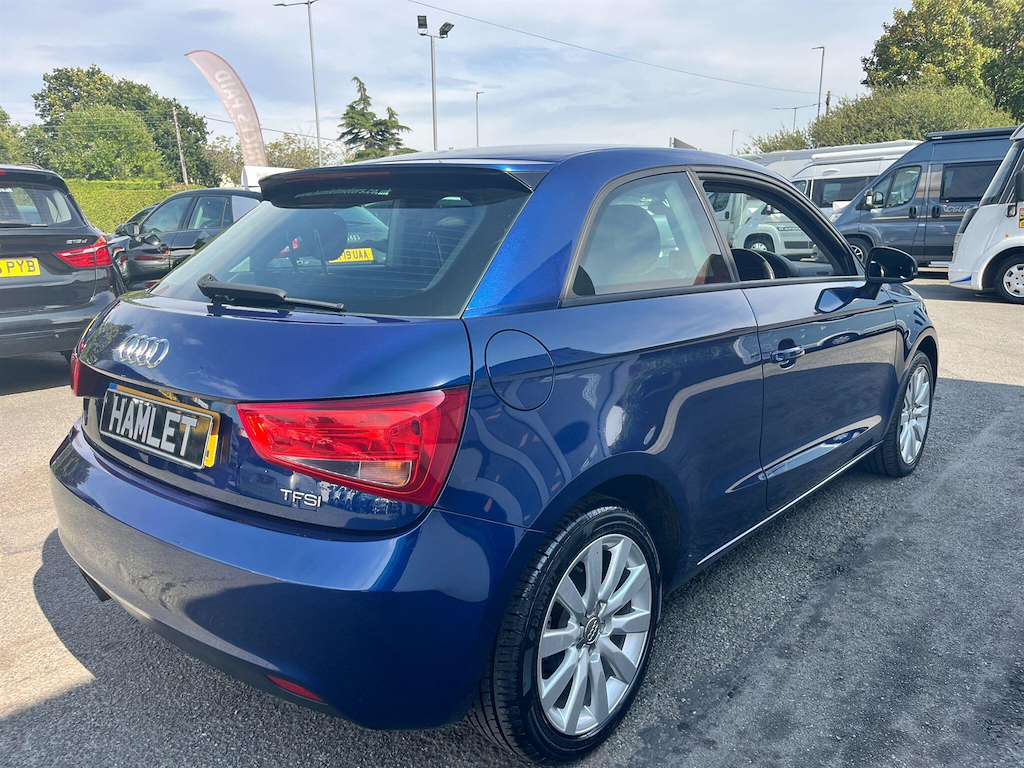 Audi A1 1.4 L 1.4 Tfsi Sport Euro 5 Ss Blue #5