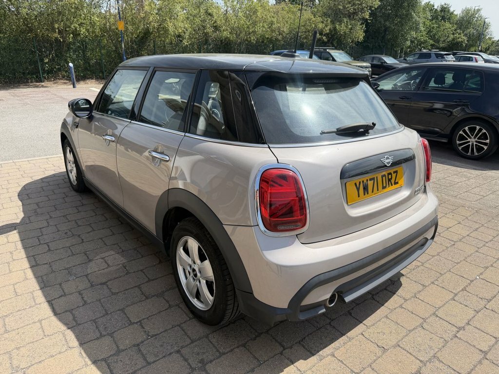 Mini Hatch 1.5L Cooper Classic YW71DRZ Grey #6