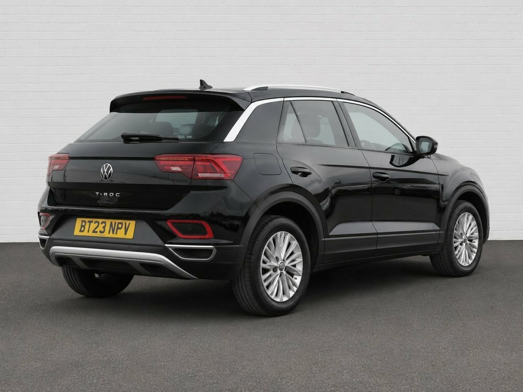 Volkswagen T-Roc 1.5L Life BT23NPV Black #4