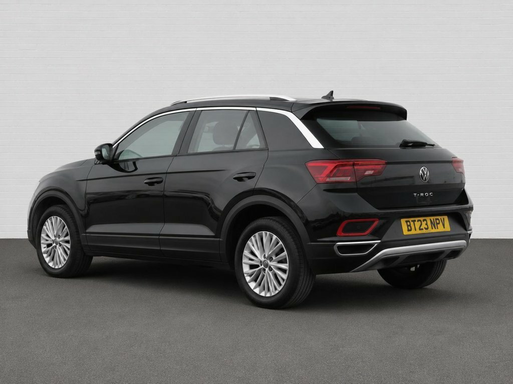 Volkswagen T-Roc 1.5L Life BT23NPV Black #2