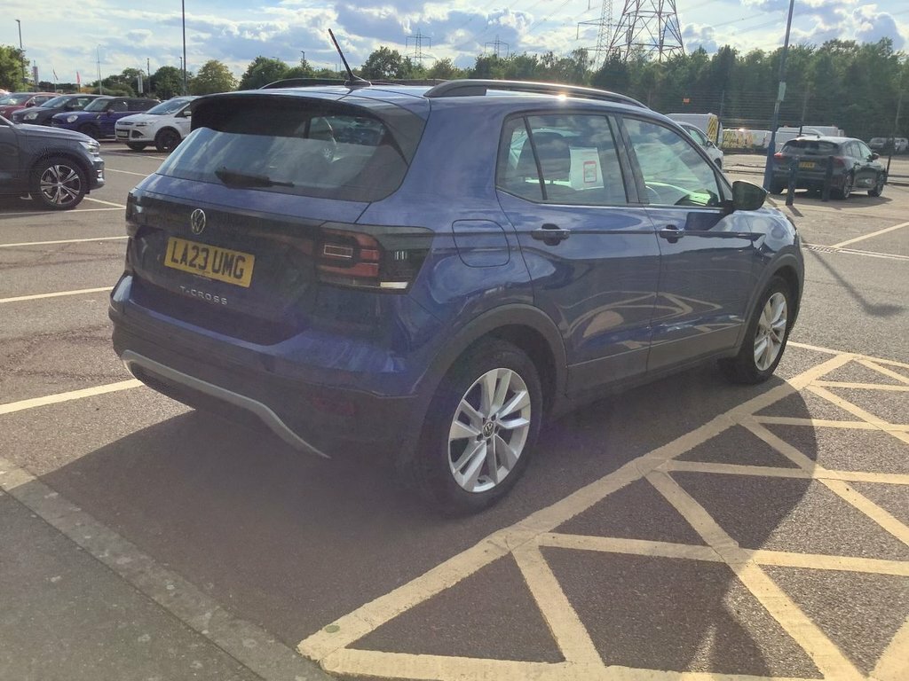 Volkswagen T-Cross 1L Se LA23UMG Blue #4