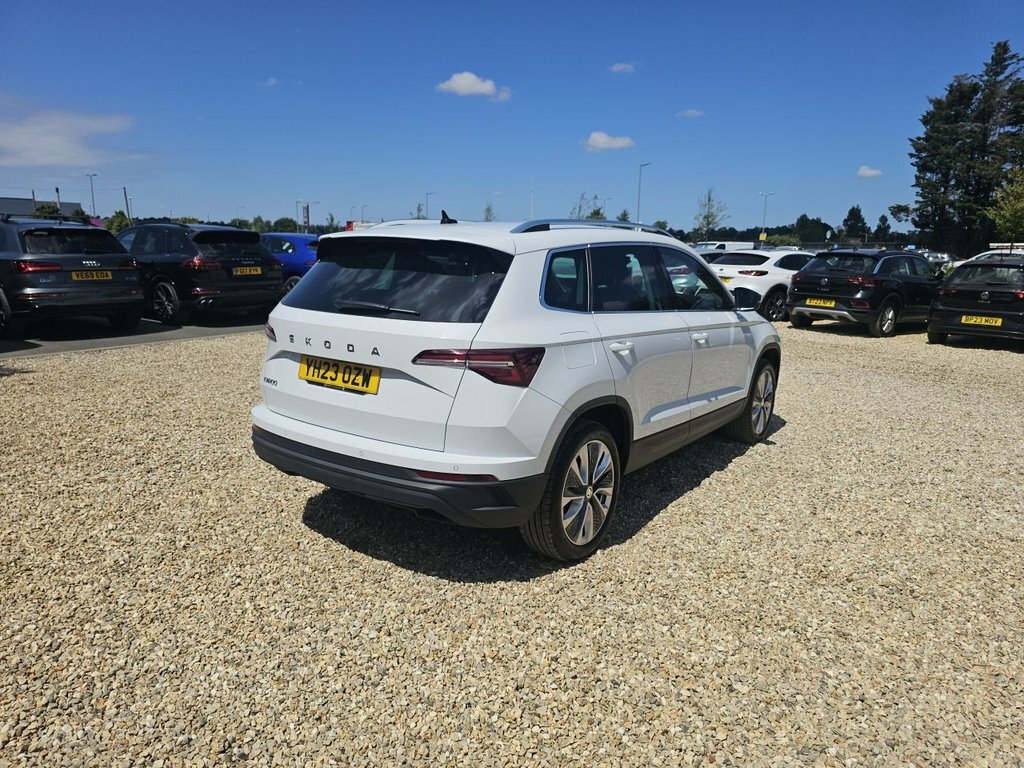 Skoda Karoq 1.5L Se L YH23OZW White #6