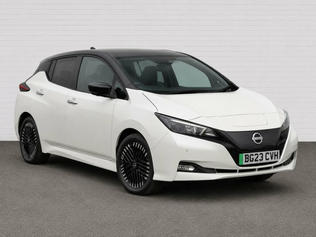 Nissan Leaf Hatchback White