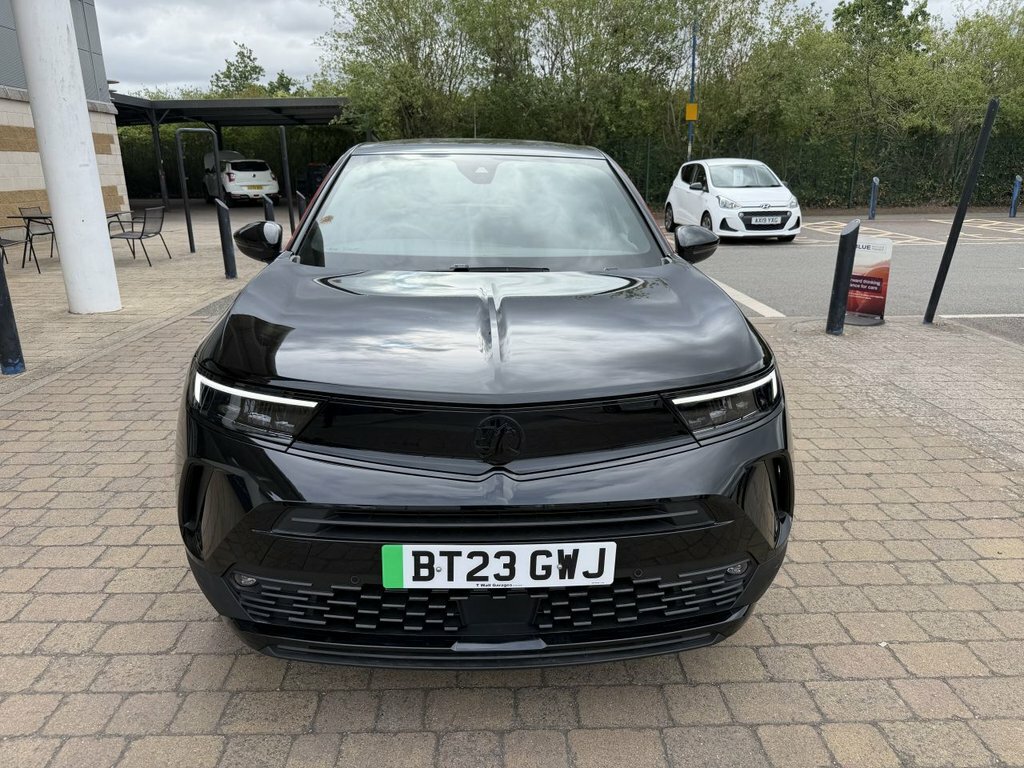 Vauxhall Mokka-e Suv BT23GWJ Black #4