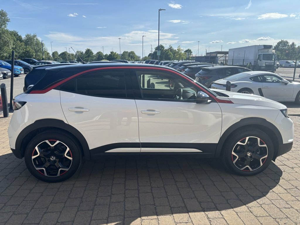 Vauxhall Mokka-e Suv BP23JWC White #6