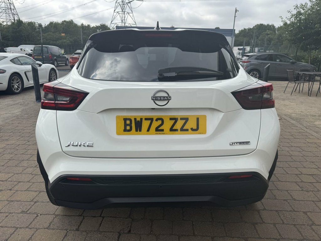Nissan Juke 1.6L N-connecta BW72ZZJ White #5