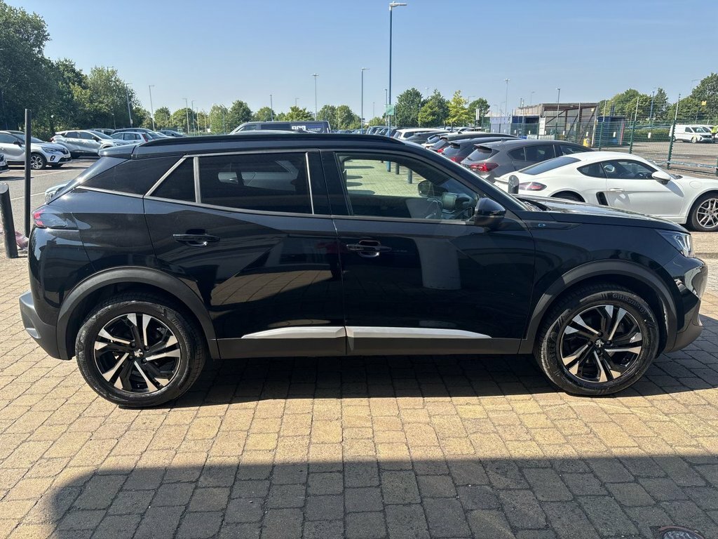 Peugeot e-2008 Suv PK23AYV Black #6