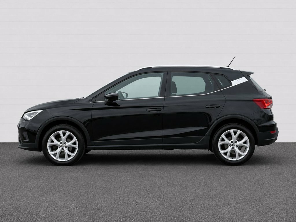 Seat Arona 1.5L Fr Black #4