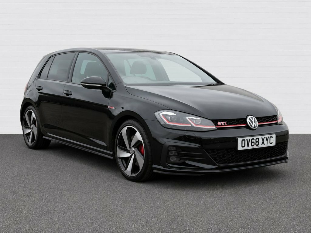 Volkswagen Golf 2L Gti Performance Black