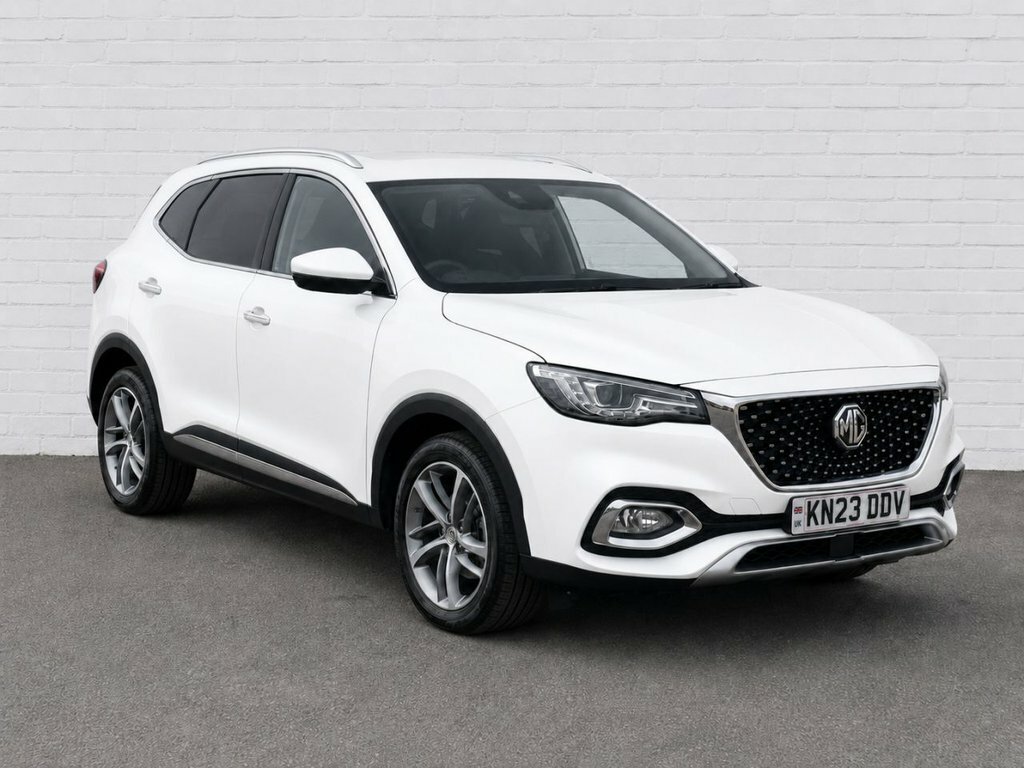 MG HS 1.5L Exclusive KN23DDV White